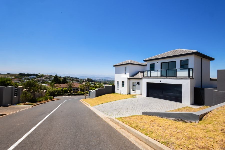 4 Bedroom Property for Sale in Oude Westhof Western Cape